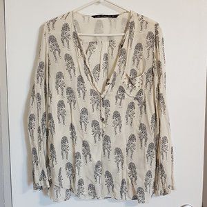 Zara Trafaluc Off White Blouse with Cheetahs